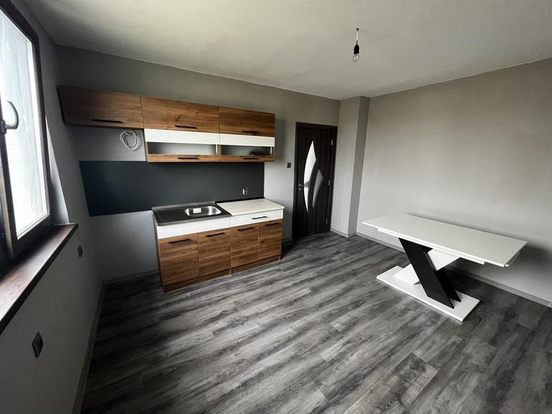 Accessible property with a new roof and renovated residential floor with peaceful location and feeling of spaciousness