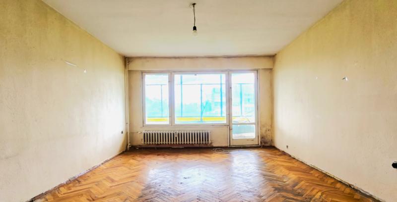 An exceptionally suitable property for investment or conversion into a two-bedroom apartment at an attractive price

