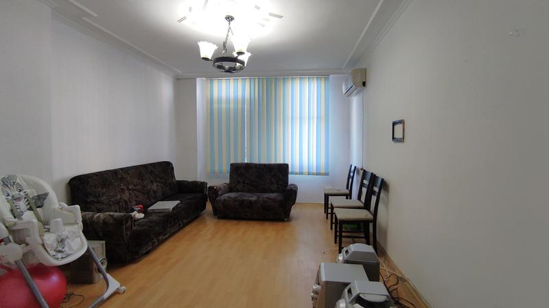 Apartment with two bedrooms and a separate kitchen in a well-developed area next to Beroe Stadium