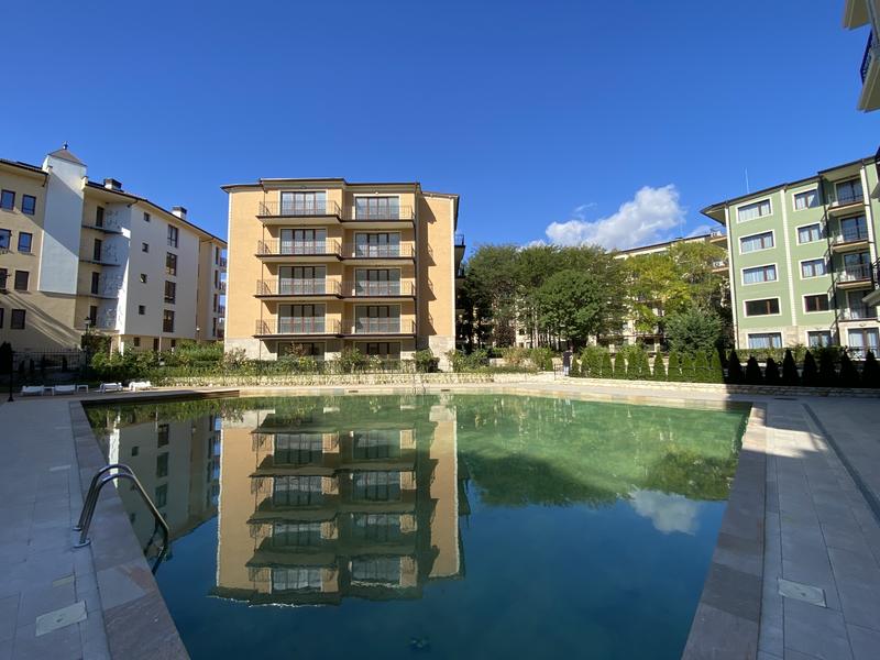 Apartments in a building with Act 16 - 150 m from the sea