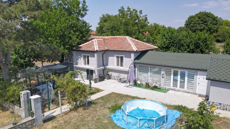 Move-in ready home with a large garden, modern upgrades, and an excellent location close to the Trakia Motorway