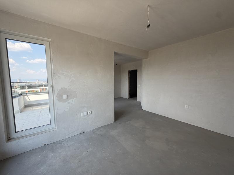 Modern family home with three bedrooms, two bathrooms and two spacious terraces in Krastova Vada district
