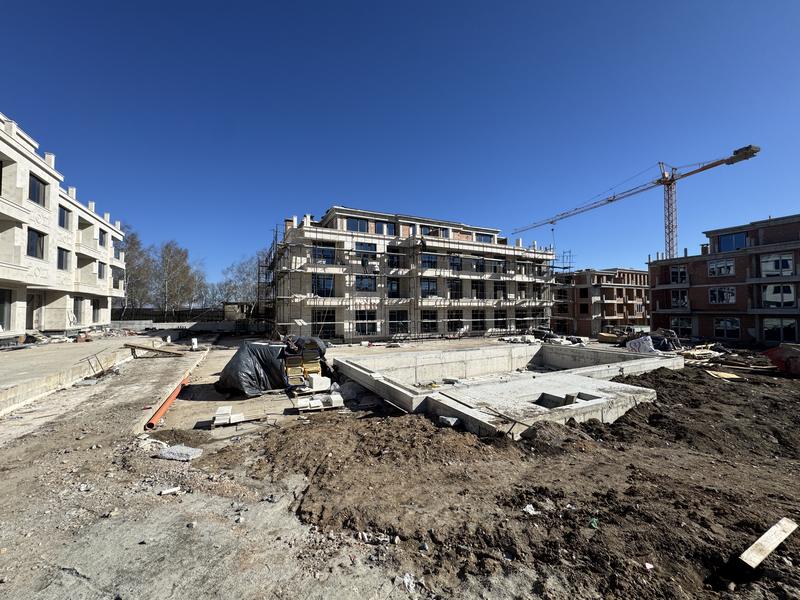 Residential complex with amenities in the town of Bankya