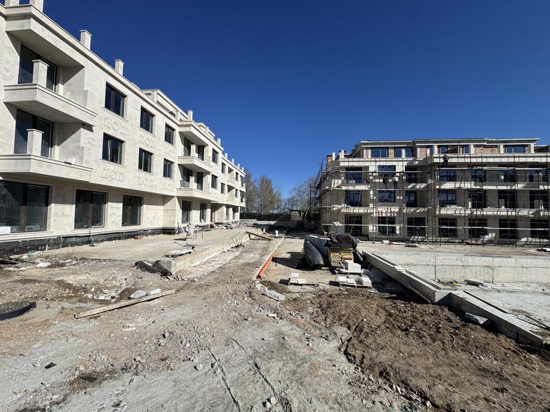 Residential complex with amenities in the town of Bankya
