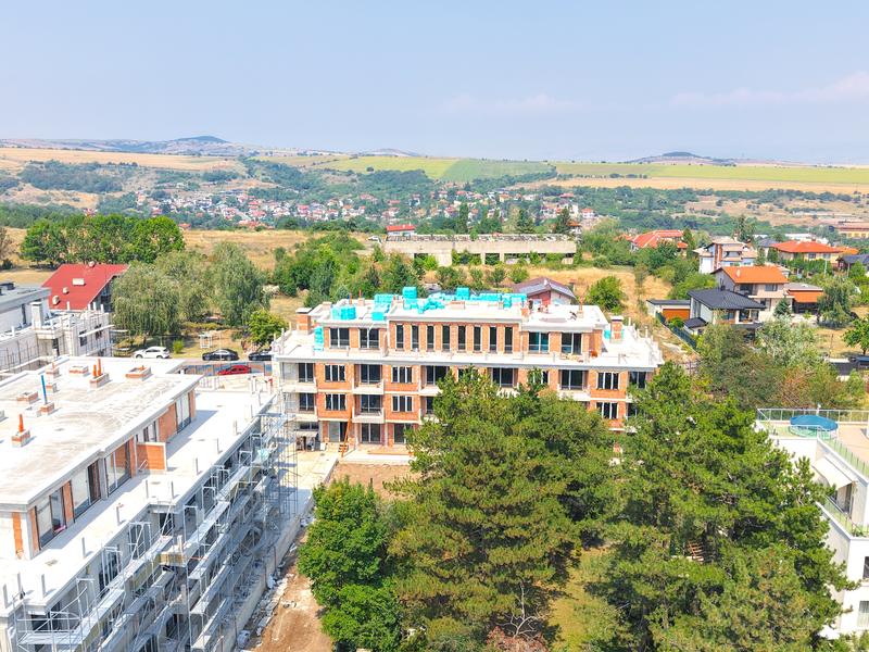 Residential complex with amenities in the town of Bankya