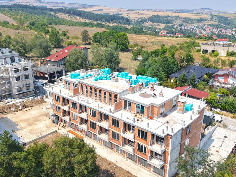 Residential complex with amenities in the town of Bankya