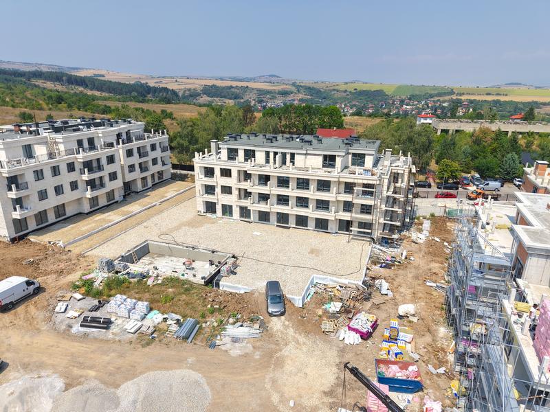 Residential complex with amenities in the town of Bankya