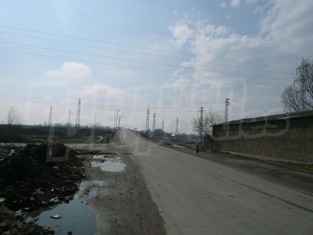 Investment property at asphalt road for building parking, warehouse, workshop Investment property at asphalt road for building parking, warehouse, workshop