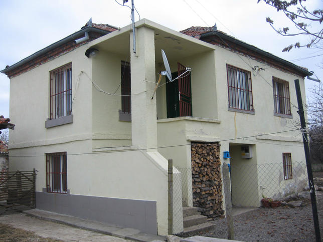 Partly furnished house in quiet picturesque village Partly furnished house in quiet picturesque village