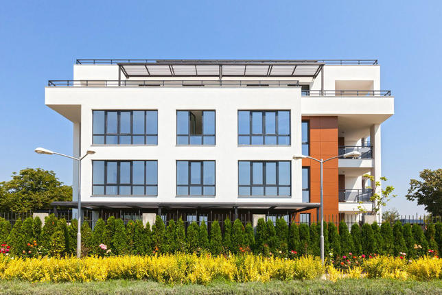 New luxury gated complex with comfortable and relaxing atmosphere New luxury gated complex with comfortable and relaxing atmosphere