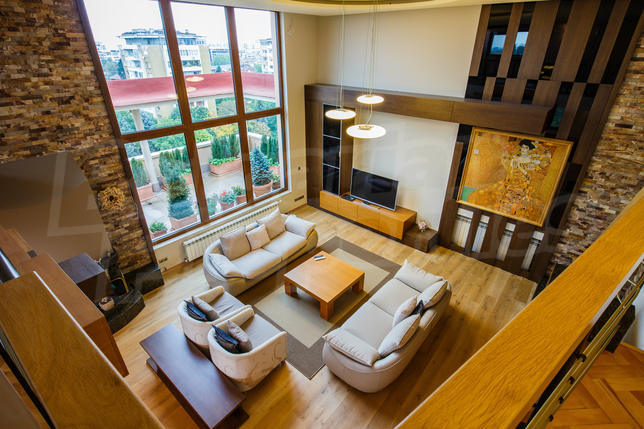 Spacious apartment with spectacular views Spacious apartment with spectacular views