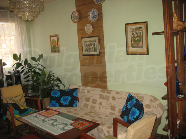 For sale - 2-bedroom apartment For sale - 2-bedroom apartment