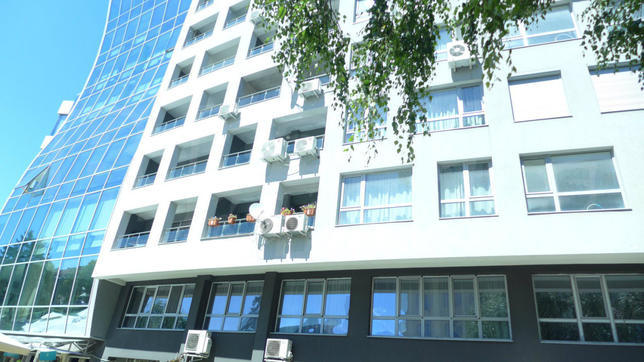 Spacious property, set close to university Spacious property, set close to university