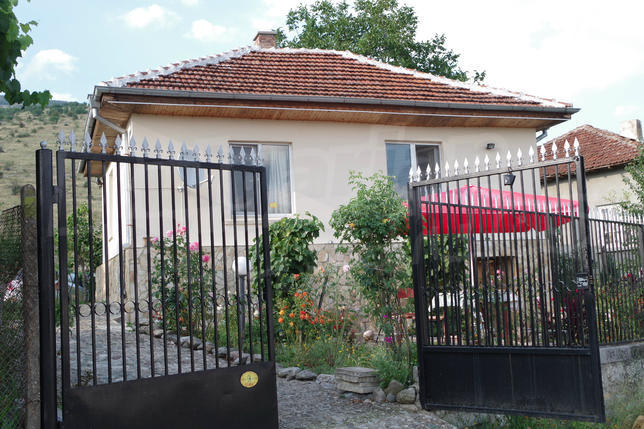 Renovated 1-storey house for permanent or holiday living Renovated 1-storey house for permanent or holiday living