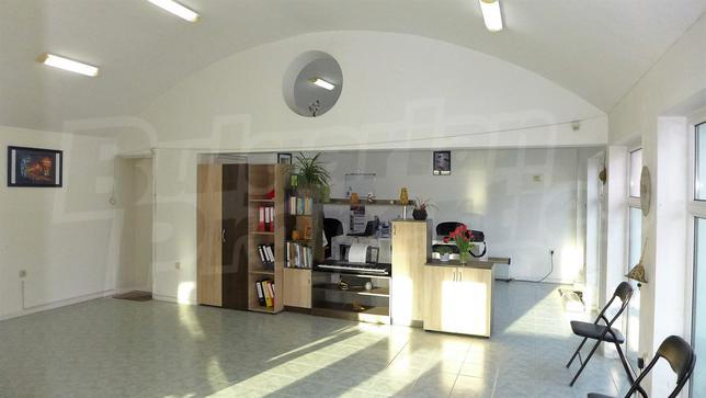 Trade premise in the central part Trade premise in the central part