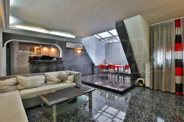 Fully furnished apartment in a preferred southern area Fully furnished apartment in a preferred southern area