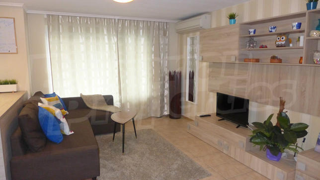 For rent - 1-bedroom apartment near Marinella Hotel, 300 m from Cherni Vrah Blvd For rent - 1-bedroom apartment near Marinella Hotel, 300 m from Cherni Vrah Blvd
