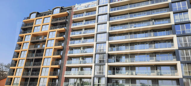 River Maritsa front-line apartments in Karshiyaka area River Maritsa front-line apartments in Karshiyaka area