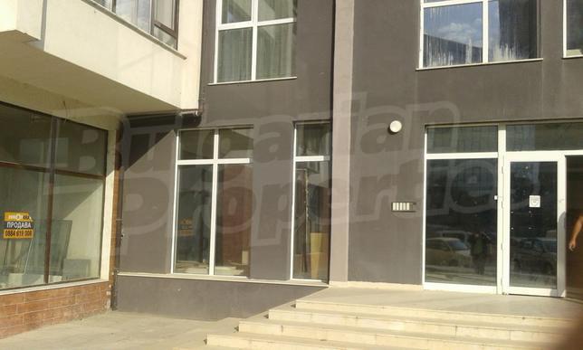 Modern furnished apartment set next to The Mall and Tsarigradsko Shose Modern furnished apartment set next to The Mall and Tsarigradsko Shose