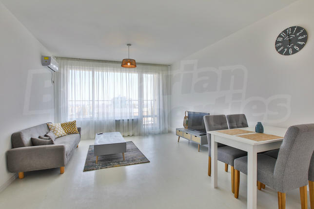 Panoramic apartment in new building in the communicative district Poligona Panoramic apartment in new building in the communicative district Poligona