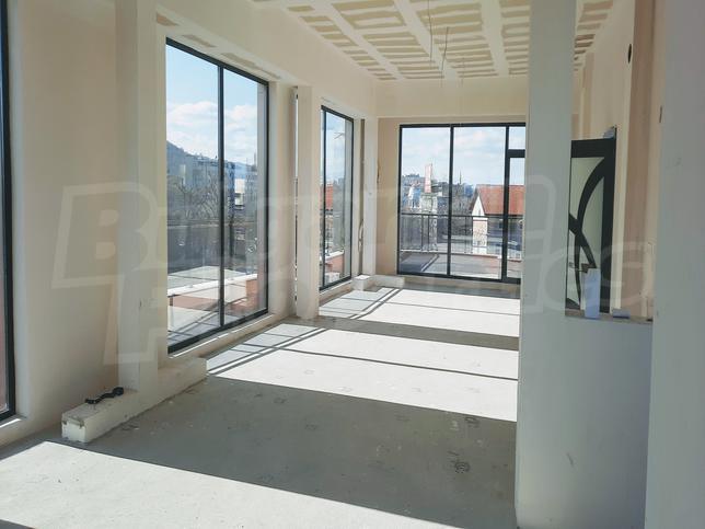 Modern properties with underground parking lot with excellent central location Modern properties with underground parking lot with excellent central location
