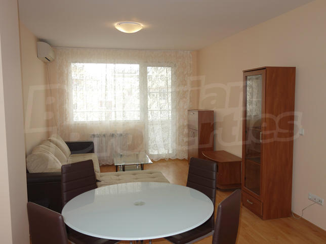 Apartment with mountain views near Alexander Malinov metro station Apartment with mountain views near Alexander Malinov metro station