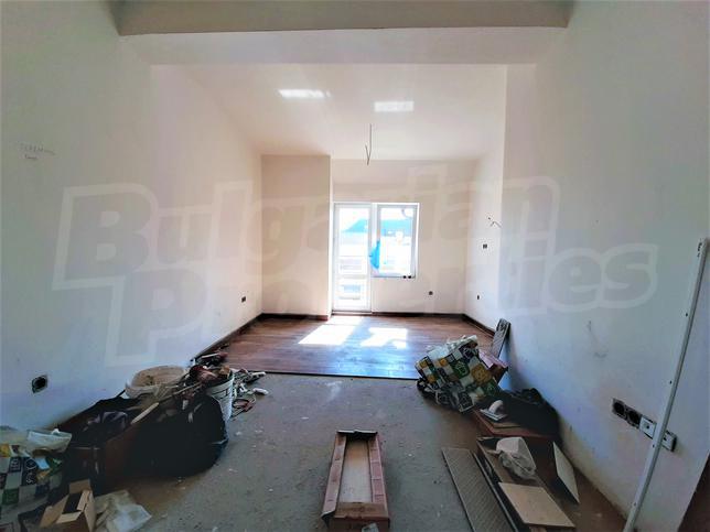Property on 2 levels in a new building with a preferred location Property on 2 levels in a new building with a preferred location