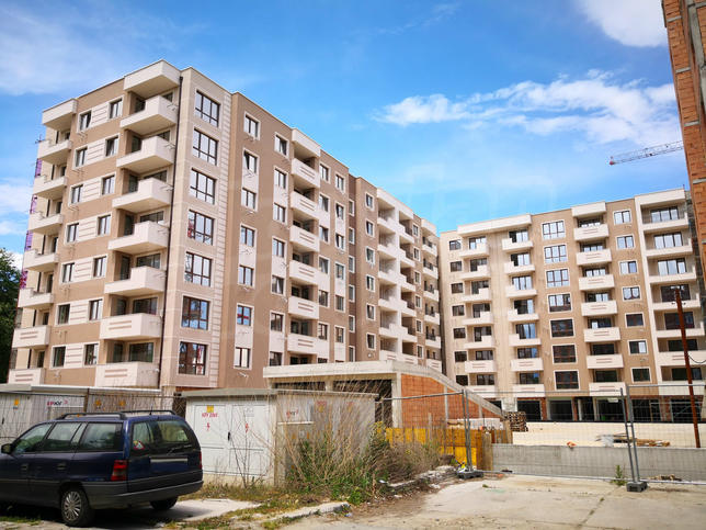 Spacious high quality apartment next to the new Mall Plaza
Spacious high quality apartment next to the new Mall Plaza