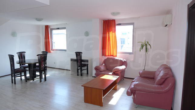 Two bedroom apartment in good condition Two bedroom apartment in good condition