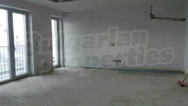 Office with convenient connection with the city center, university, park, metro station
Office with convenient connection with the city center, university, park, metro station