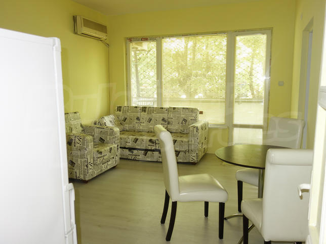 Large home near school, stadium, shops and easy access to Plovdiv University Large home near school, stadium, shops and easy access to Plovdiv University