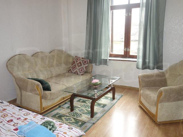 Furnished apartment with top location near "Kapana" square Furnished apartment with top location near "Kapana" square