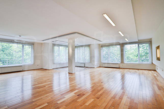 Fully finished business premises with excellent location in Lozenets district Fully finished business premises with excellent location in Lozenets district