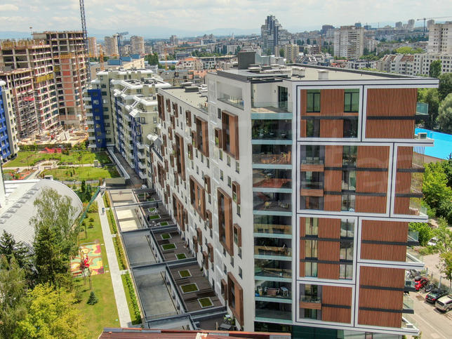 Spacious 5 bedroom apartment in one of the most green and tranquil areas of Sofia Spacious 5 bedroom apartment in one of the most green and tranquil areas of Sofia