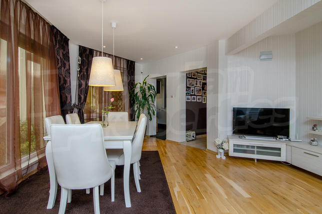 Functional and spacious property located in one of the most preferred residential areas in Varna Functional and spacious property located in one of the most preferred residential areas in Varna