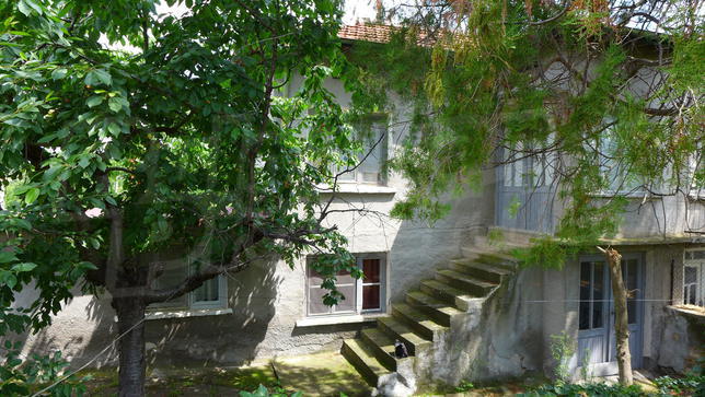 Rural property in prefered village Rural property in prefered village