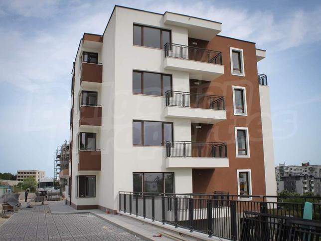 For sale - 2-bedroom apartment For sale - 2-bedroom apartment