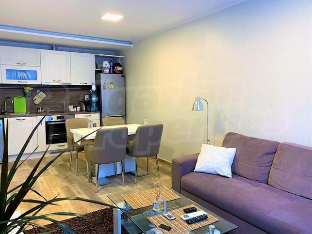 Welcoming apartment in excellent condition near "Macedonia" Square Welcoming apartment in excellent condition near "Macedonia" Square