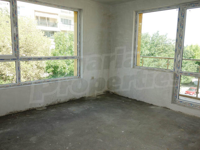 Unfinished and furnished apartment in a nice area of Plovdiv Unfinished and furnished apartment in a nice area of Plovdiv