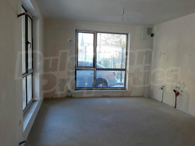 Family home with quiet location in a preferred, developing area
Family home with quiet location in a preferred, developing area