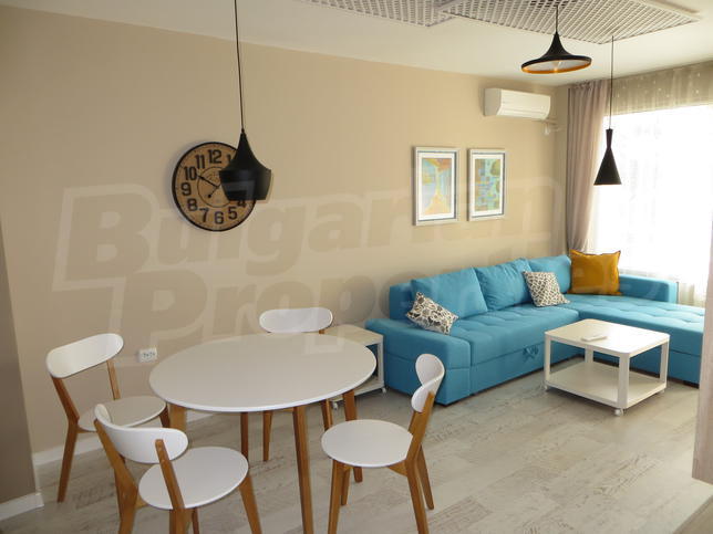One bedroom apartment next to a school, bus stop and park One bedroom apartment next to a school, bus stop and park