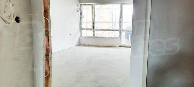 Flat with convenient location close to all amenities Flat with convenient location close to all amenities