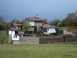 Newly built mansion with pool in a picturesque village near the town of Elena and Kapinovo monastery