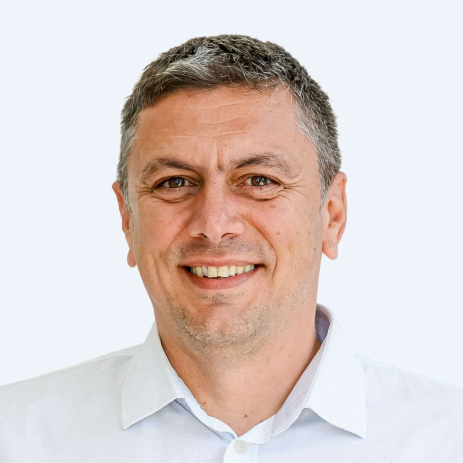 Калин Чернев